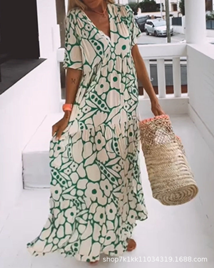 Großes Blumenkleid mit weitem Bund von Fudus
