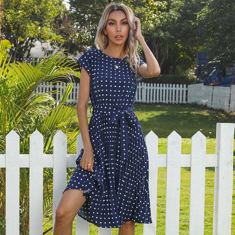 Damen Kleid: Elegantes Midi-Kleid mit Polka Dots und kurzen Ärmeln von Fudus