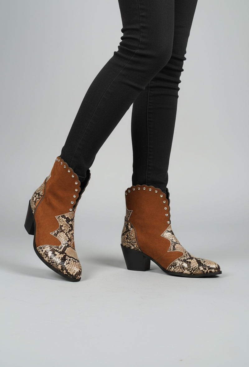 Stilzeits | Western Stiefeletten mit Schlangenleder Akzent Bestickter Gewellter Besatz Niedriger Blockabsatz