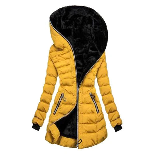 Warme, stilvolle Winterjacke von Wanterink mit Kapuze und Reißverschlusstaschen