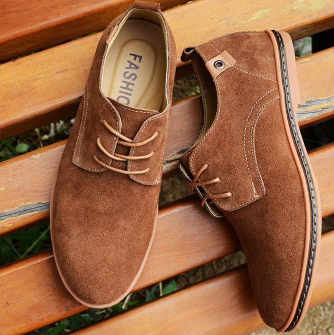 Edle Herren-Wildlederschuhe von Bernard