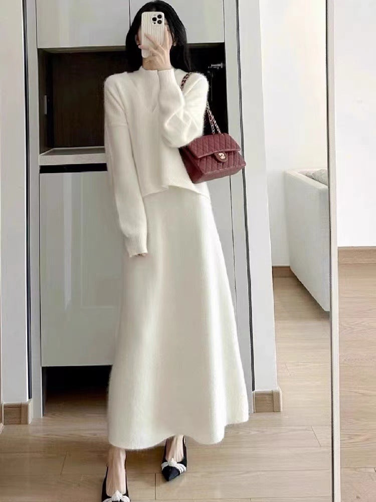 Damen Strickkleid mit lässigem Oversized-Oberteil und elegantem Rock Stilzeits