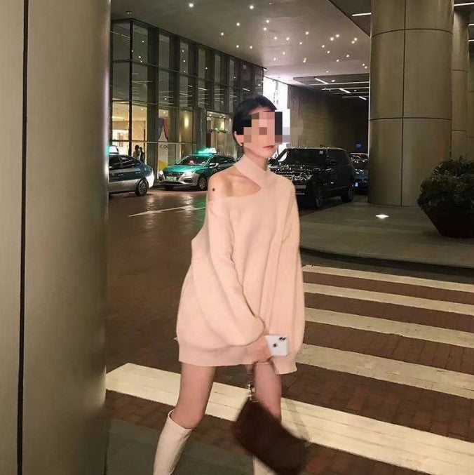 Damen Oversized Pullover mit schulterfreiem Design und hohen Kragen Stilzeits