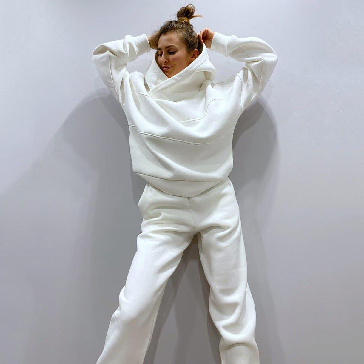 Damen lässiges Hooded Sweatset mit Ziernähten Stilzeits