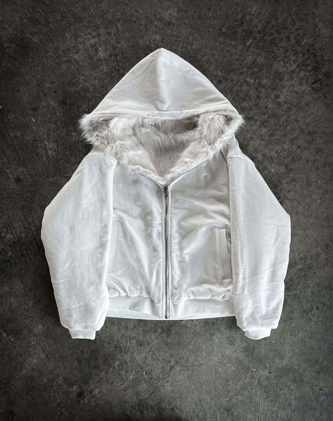 Damen Kapuzenjacke mit kuscheligem Innenfutter und modernem Schnitt Stilzeits