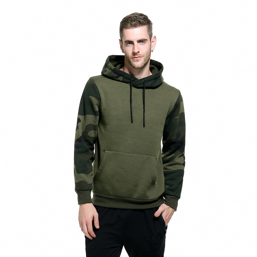 Herren Kapuzenpullover mit modernem Camouflage-Design und praktischen Taschen Stilzeits