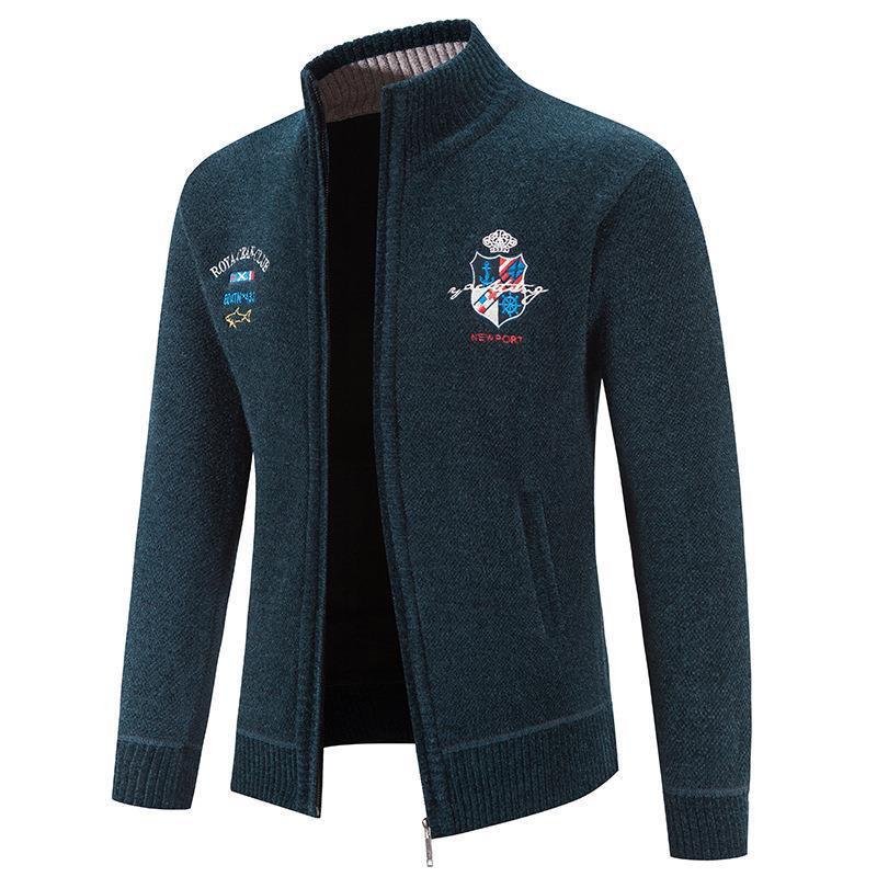 Herren modische Strickjacke mit hohem Kragen und detailreicher Stickerei Stilzeits