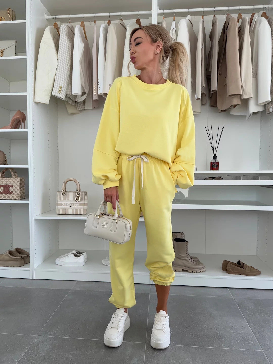 Damen Sportlicher Loungewear-Anzug mit elastischen Bündchen und weitem Schnitt Stilzeits