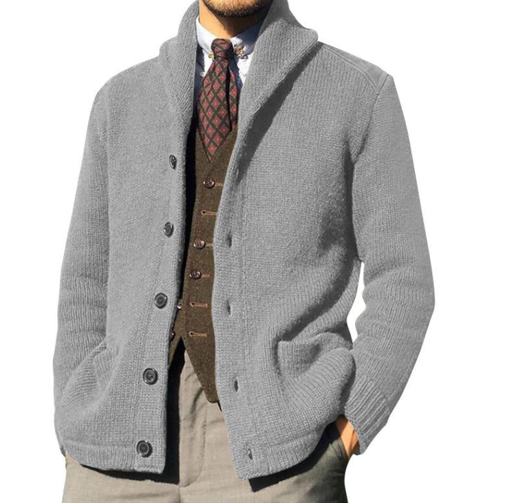 Klassische Herrenjacke aus Strick mit Knöpfen