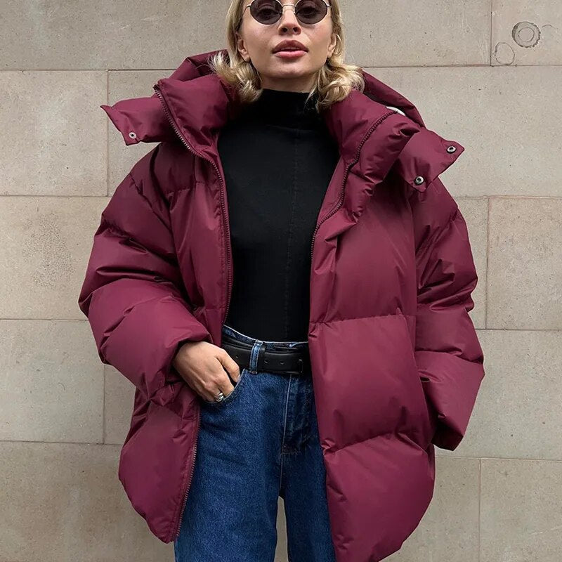 Yolly: Oversize Kapuzenpullover im angesagten Stil
