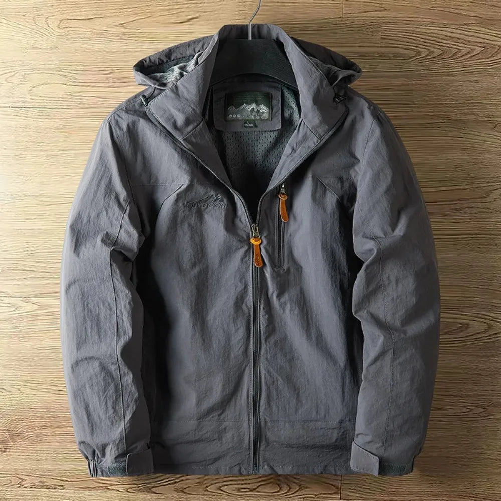 Wasserdichte und atmungsaktive Herren-Outdoorjacke