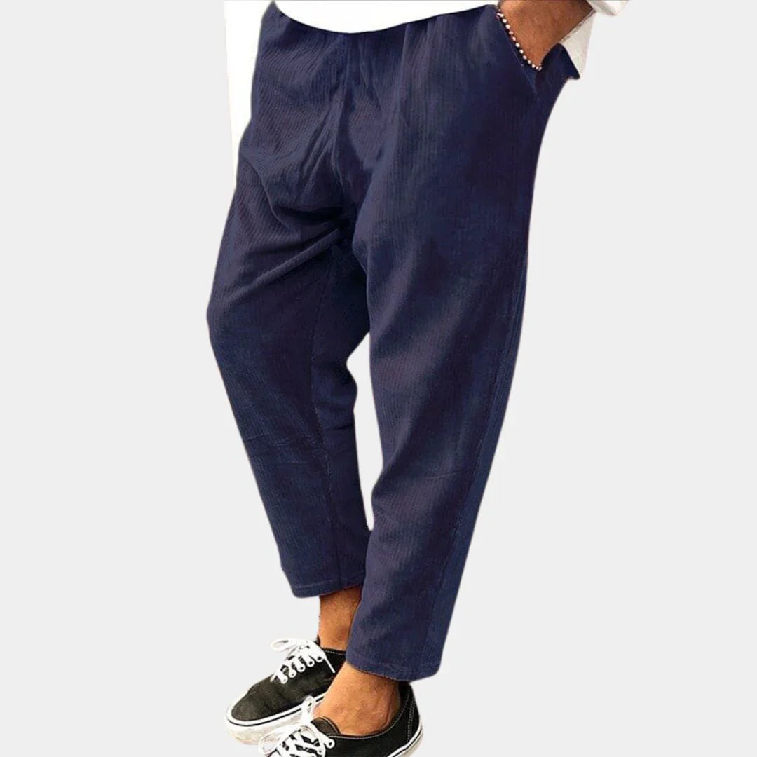 Komfortable Cord-Shorts mit praktischen Taschen von Ropert
