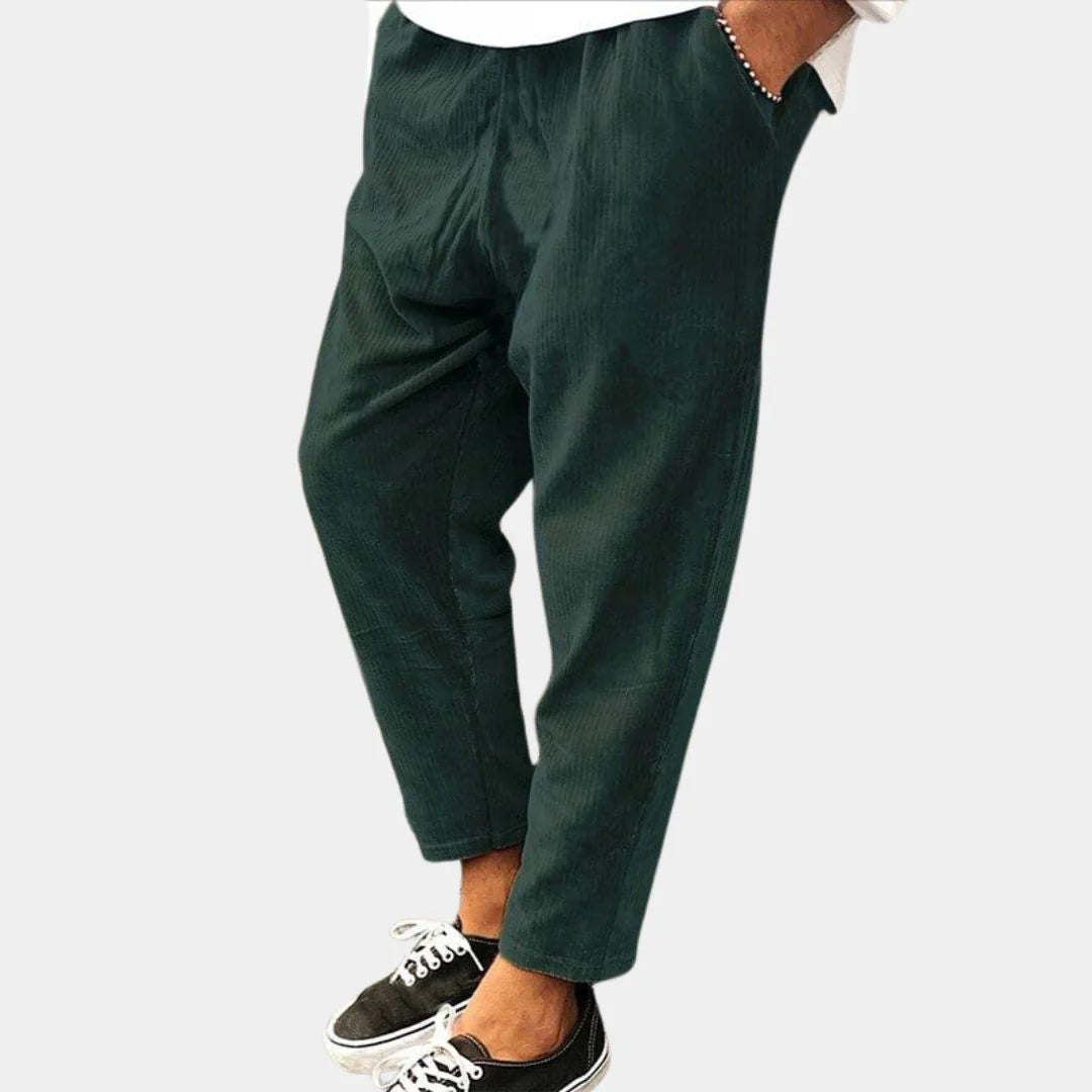 Komfortable Cord-Shorts mit praktischen Taschen von Ropert