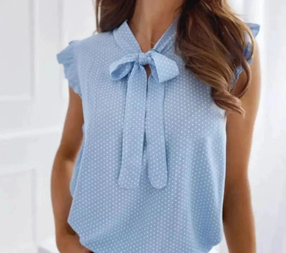 Veralin: Blouse with Playful Bows