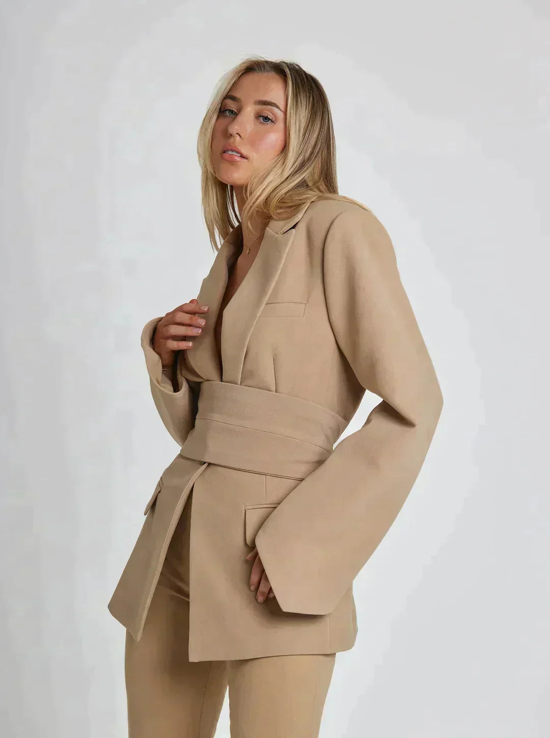Boni Blazer mit extra Gürteln