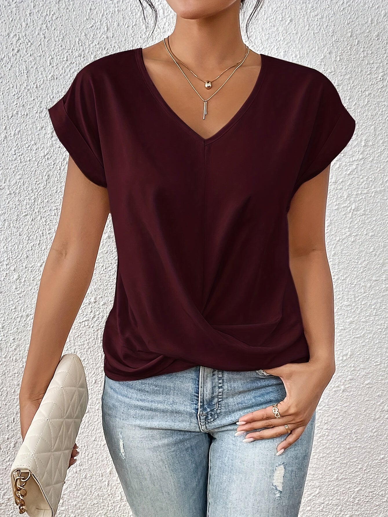 Damen-T-Shirt Heidi: Herzförmiger Ausschnitt, bequem, stylisch & vielseitig