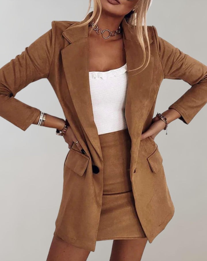 Stilzeits | Wildleder Optik Blazer und Rock Satz