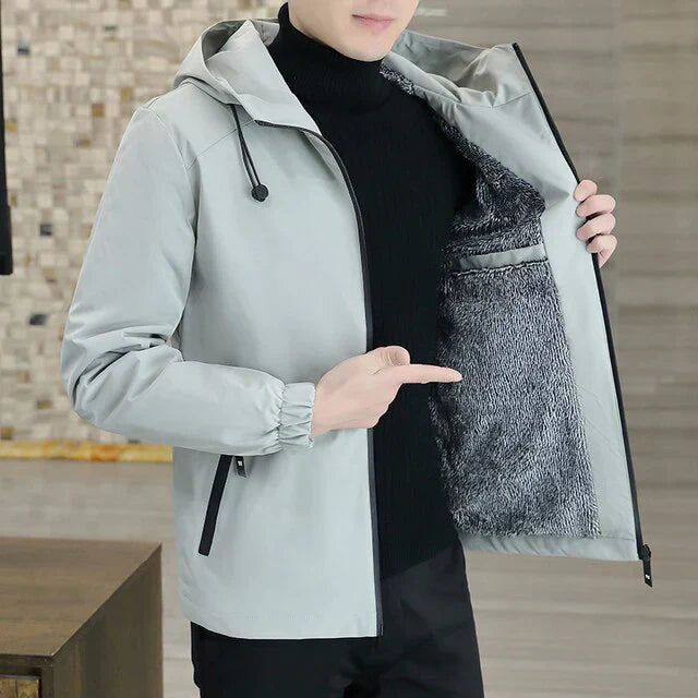 Windjacke mit Kapuze von Vynellae