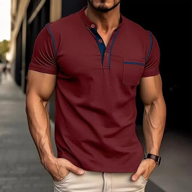 Modernes Sommer-Poloshirt mit klassischen Nähten von Holger