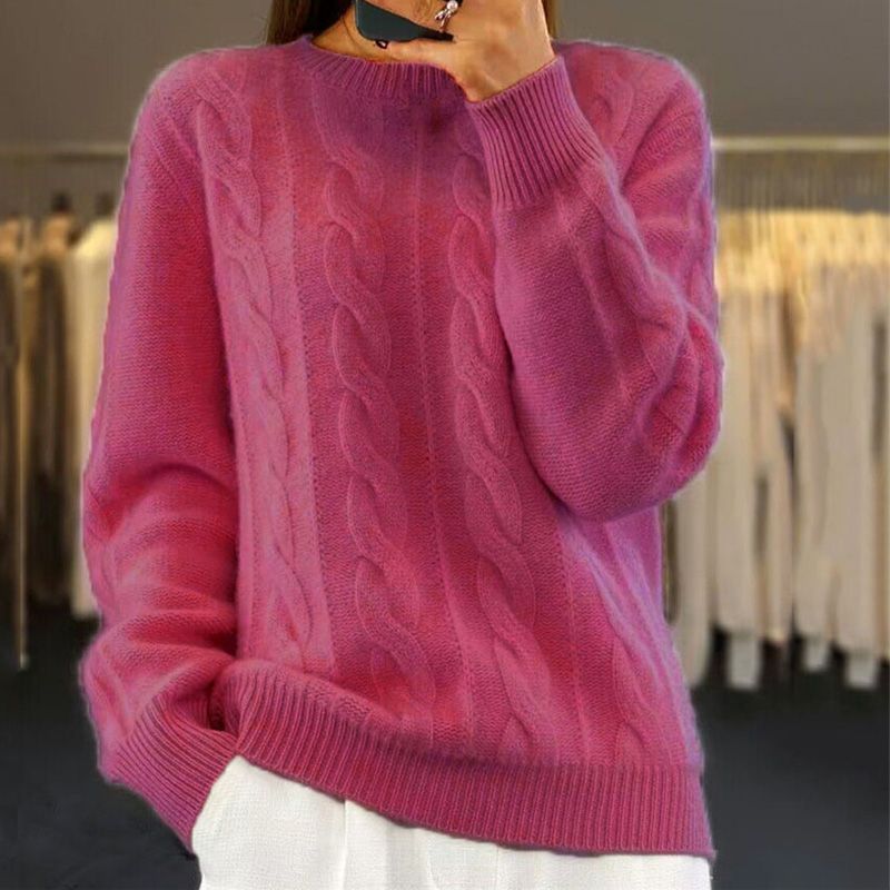Valentina: Modern, warm knitted sweater