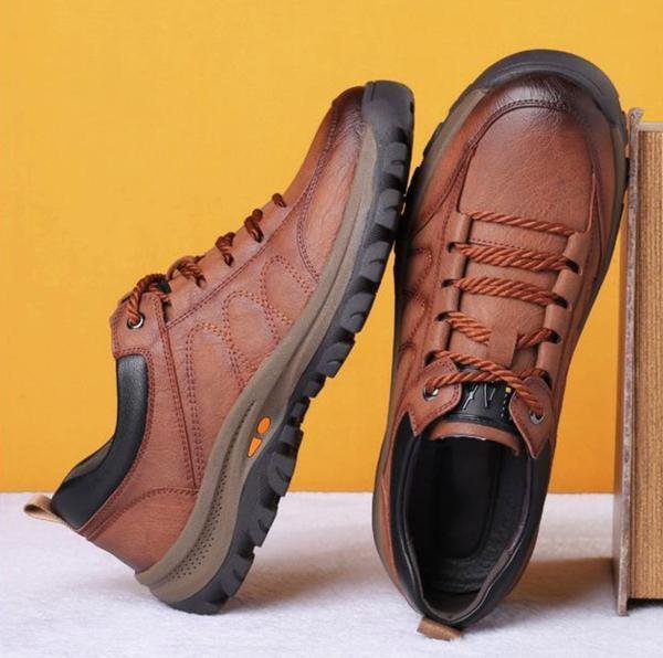 Herren-Komfortschuhe aus Leder mit orthopädischer, stützender Sohle