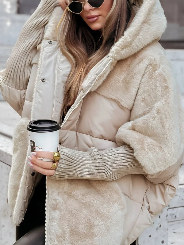 Winterjacke mit Kapuze aus Plüsch – Emilia