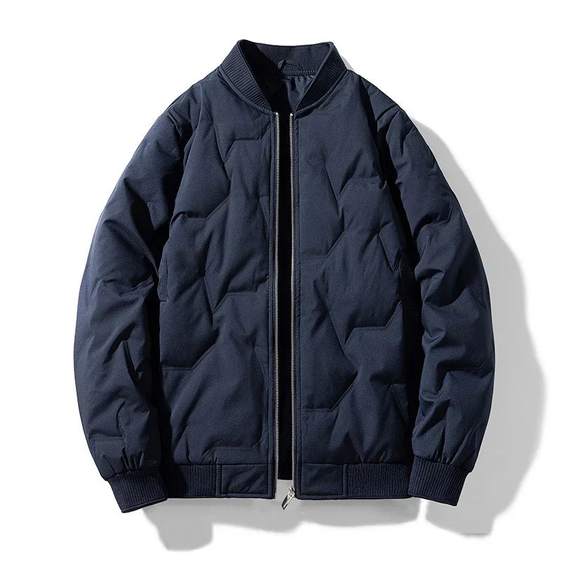 Wintertaugliche, warme Daunenjacke – Duen