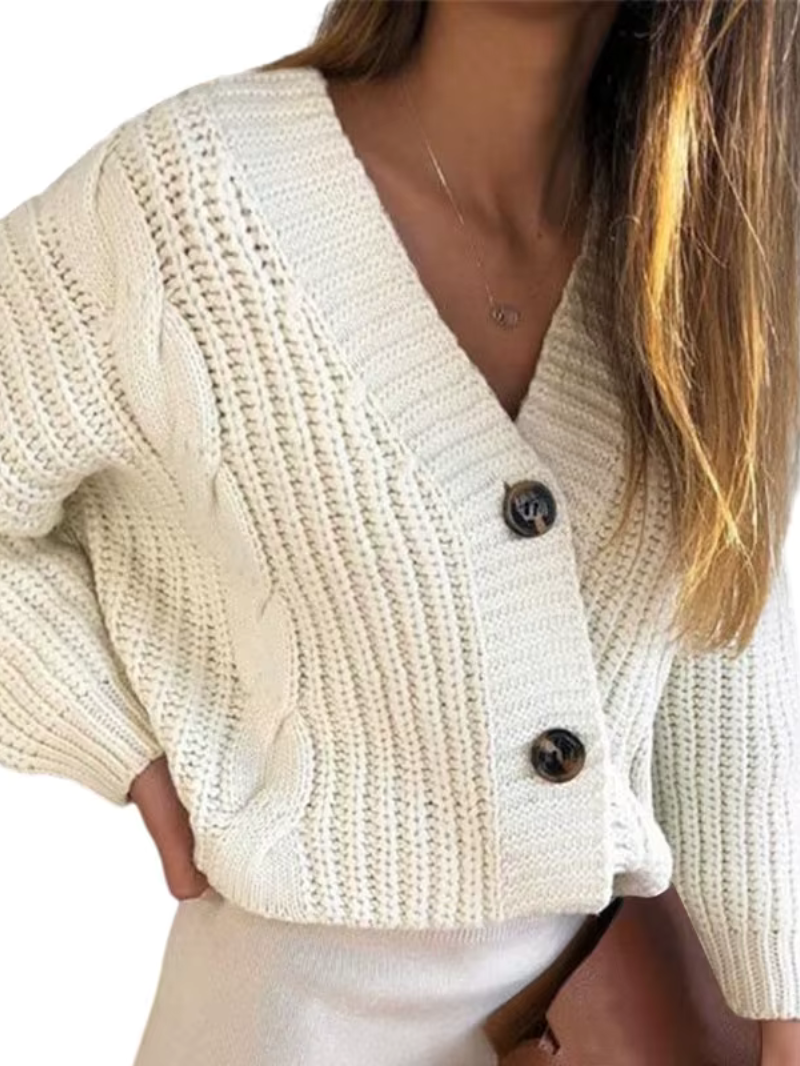 Stilzeits | Der Grobe Strickcardigan mit Zopfmuster & Charakter