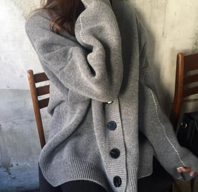 Damen lässige Strickjacke mit übergroßem Schnitt und großen Knöpfen Stilzeits