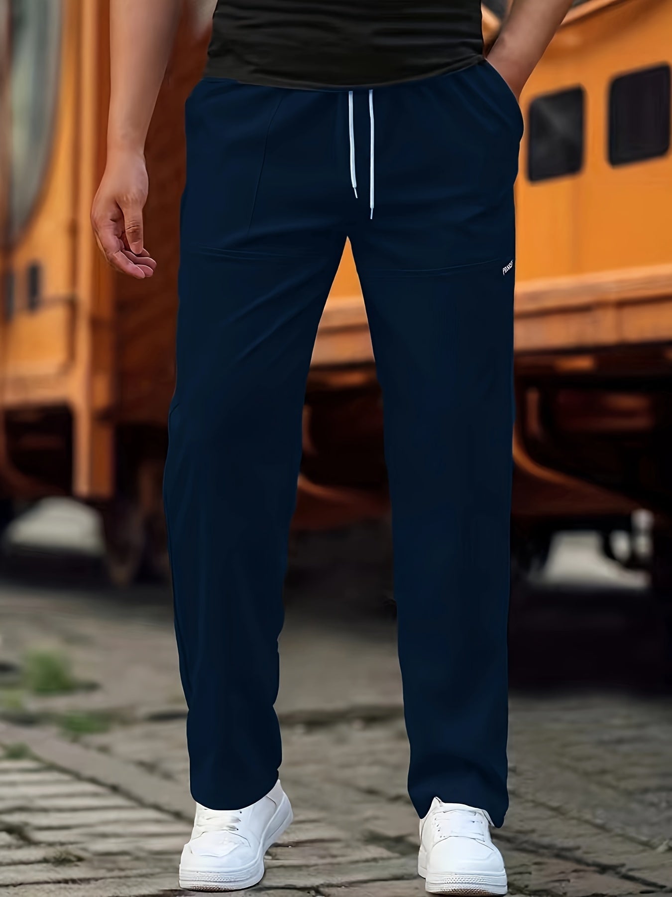 Herren Sporthose mit Kordelzug and Taschen