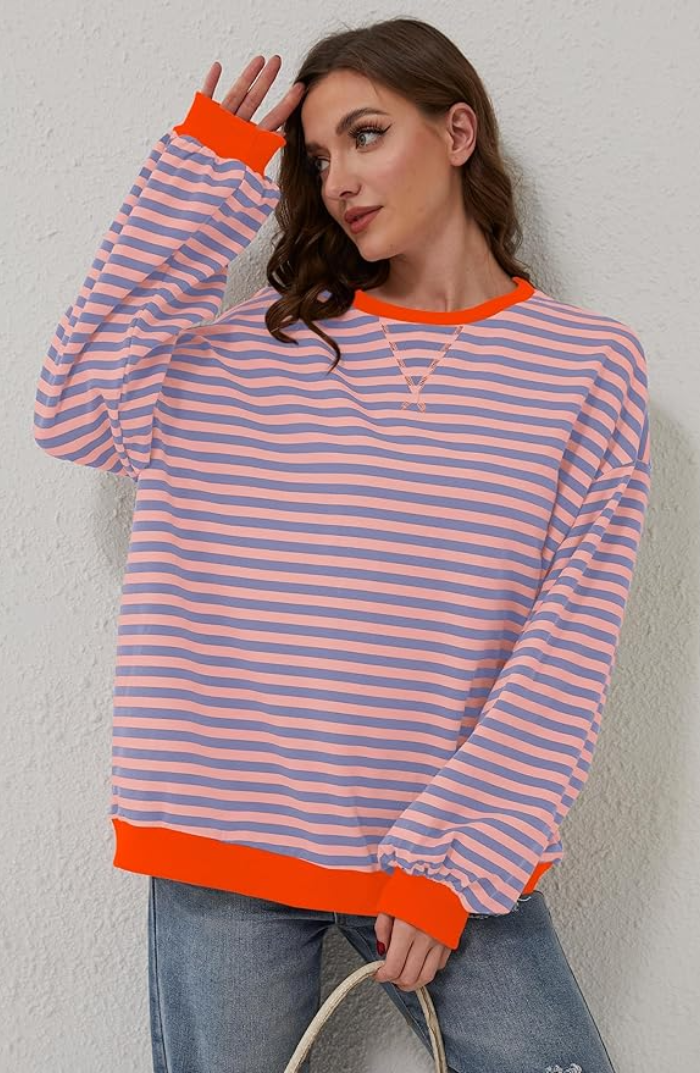Streifiges Damen-Sweatshirt von Fudus mit farblichen Akzenten