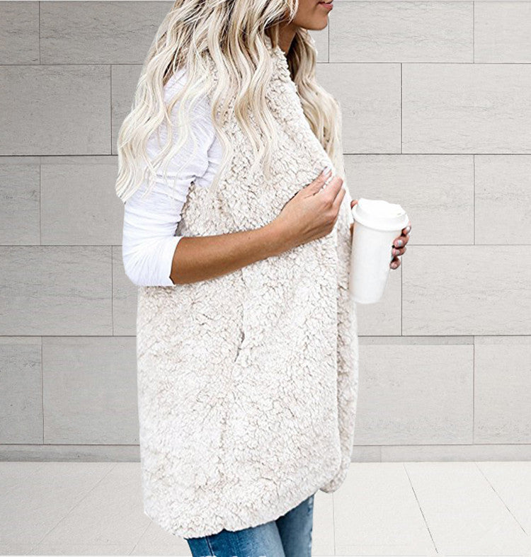 Damen Kuschelige Fleece-Weste mit ergonomischem Schnitt und großen Taschen Stilzeits