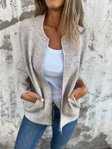 Stilzeits | Trendiger Cardigan mit Reißverschluss Gemütlicher Look Modisch und Vielseitig