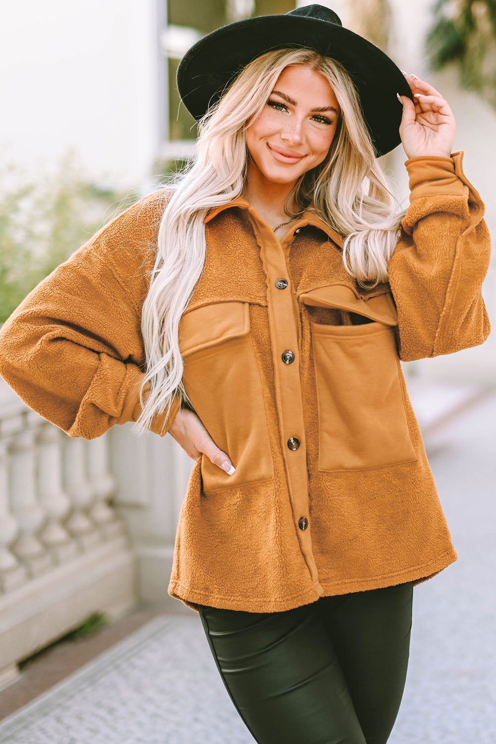 Stilzeits | Weiche Teddyjacke mit Großen Taschen Polyester Warm und Modern