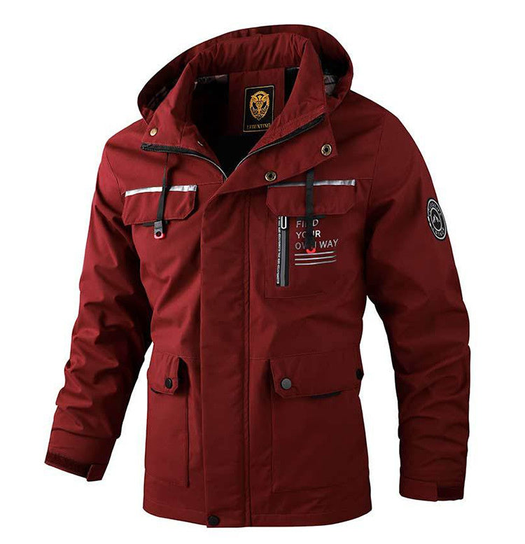 Herrenjacke Alan: Winddicht, mit Kapuze und Taschen