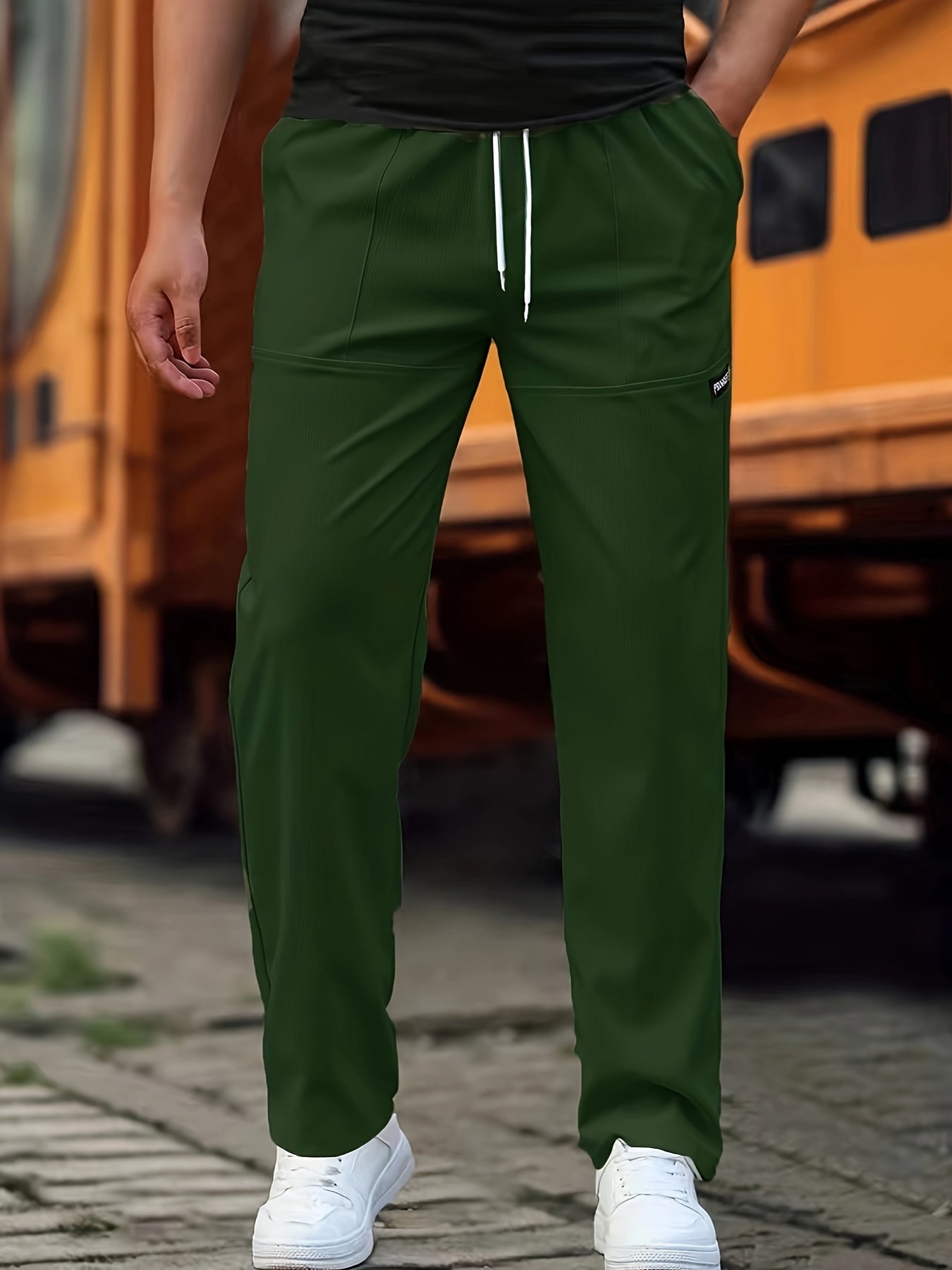Herren Sporthose mit Kordelzug and Taschen
