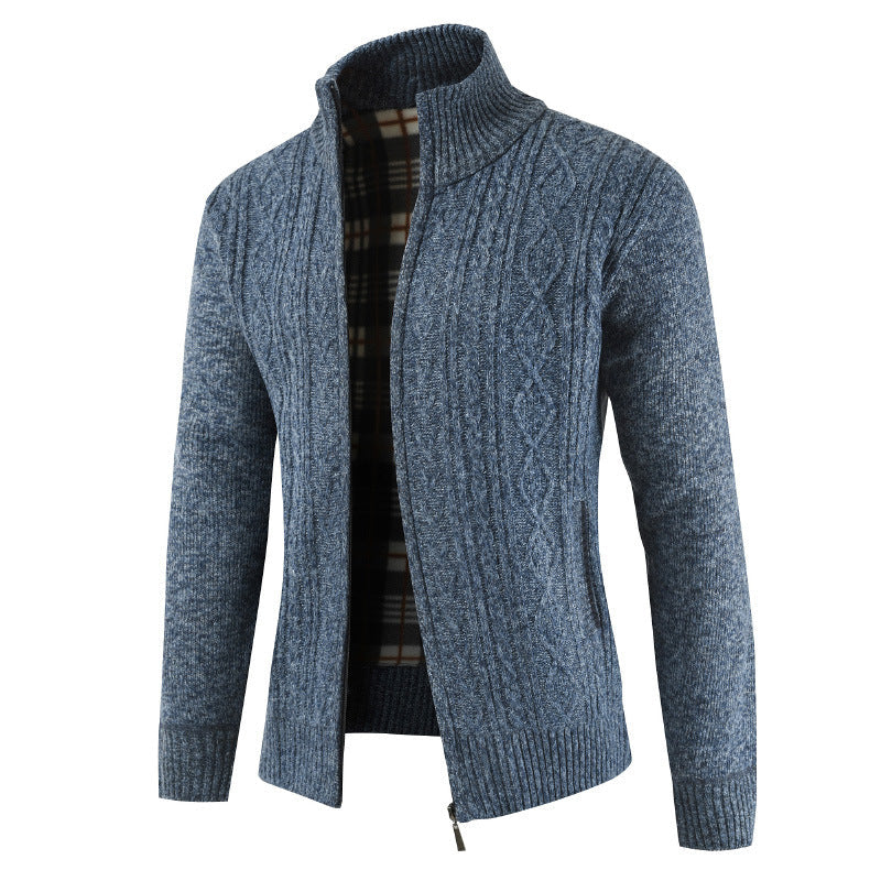 Herren Strickjacke mit Zopfdesign und hohem Kragen Stilzeits