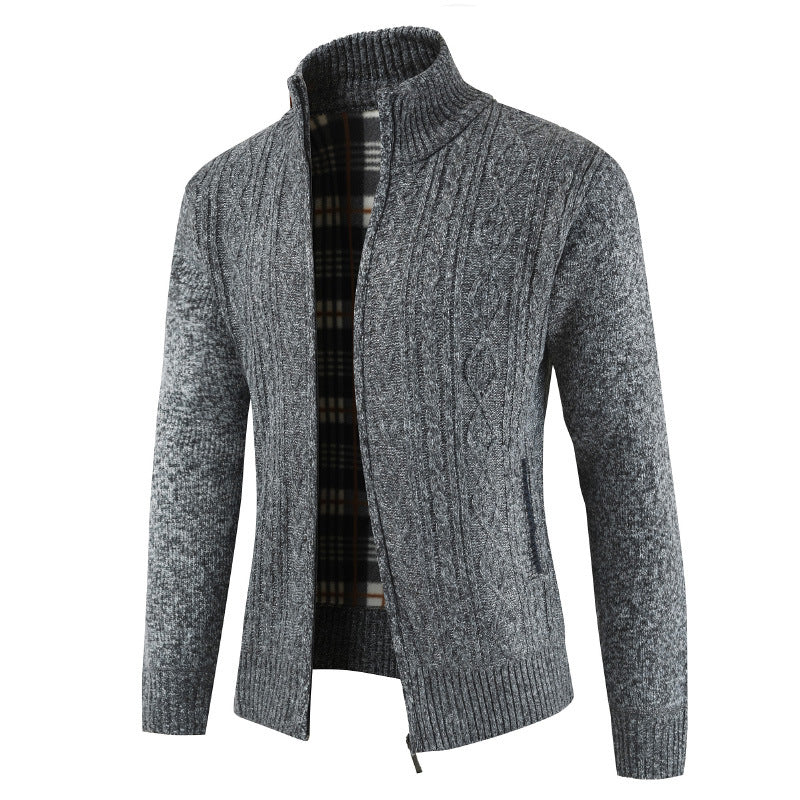 Herren Strickjacke mit Zopfdesign und hohem Kragen Stilzeits
