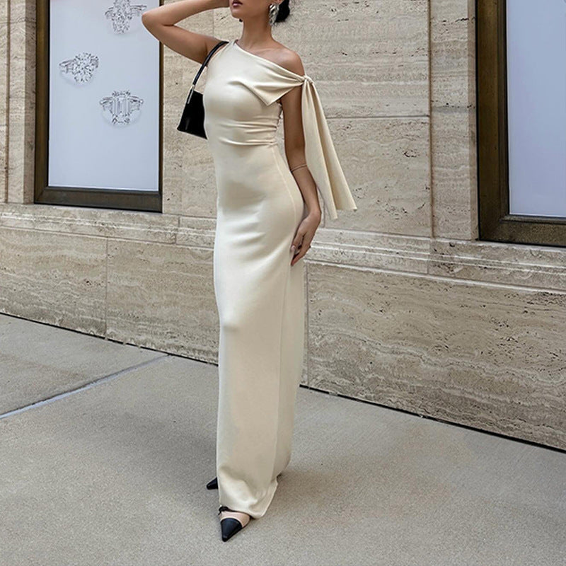 Damen Körperbetontes Maxikleid mit schickem One-Shoulder-Ausschnitt Stilzeits