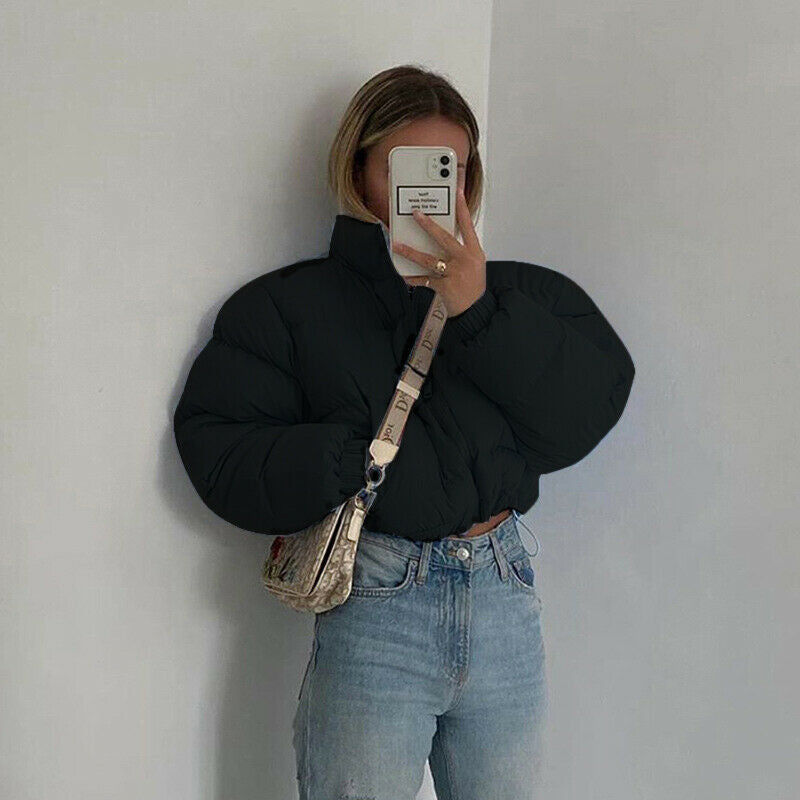 Damen Steppjacke mit hohem Kragen und kürzerem Schnitt Stilzeits