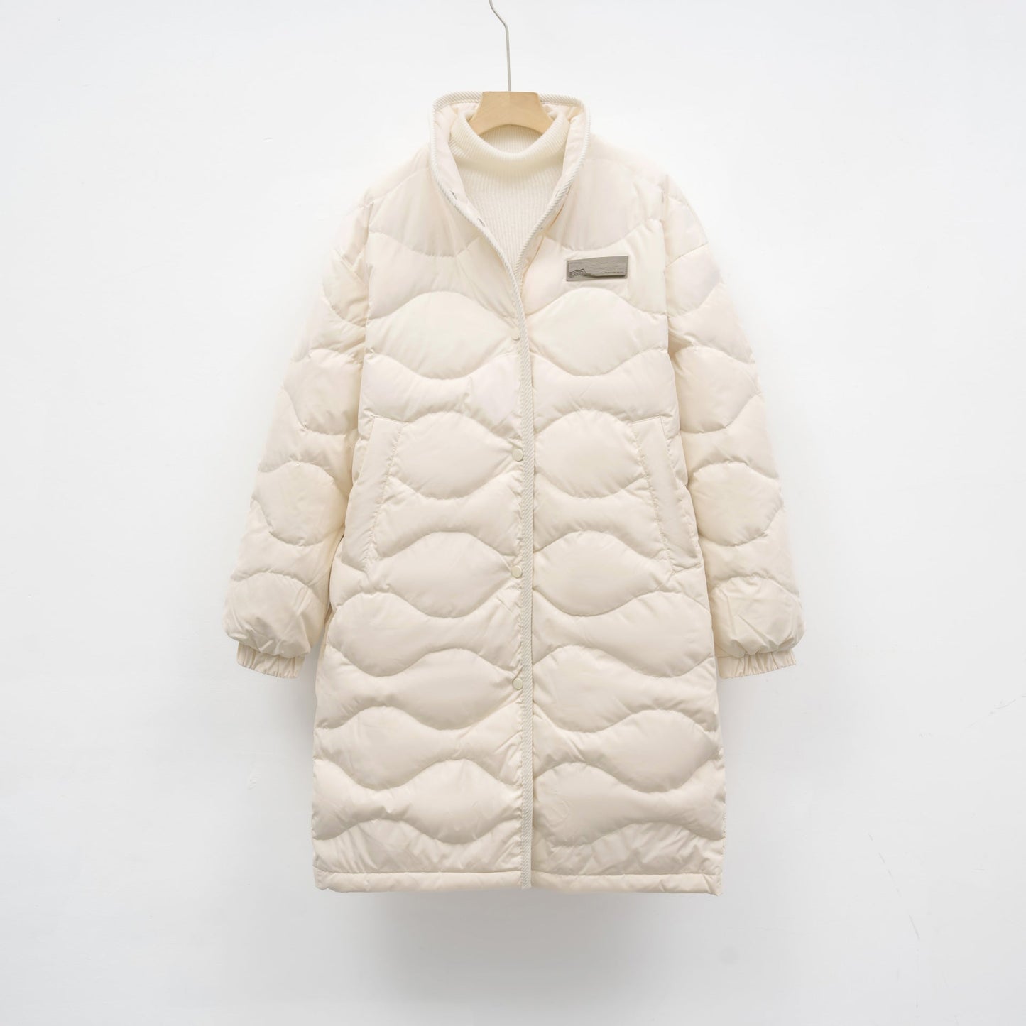 Damen gesteppter Wintermantel Stilzeits