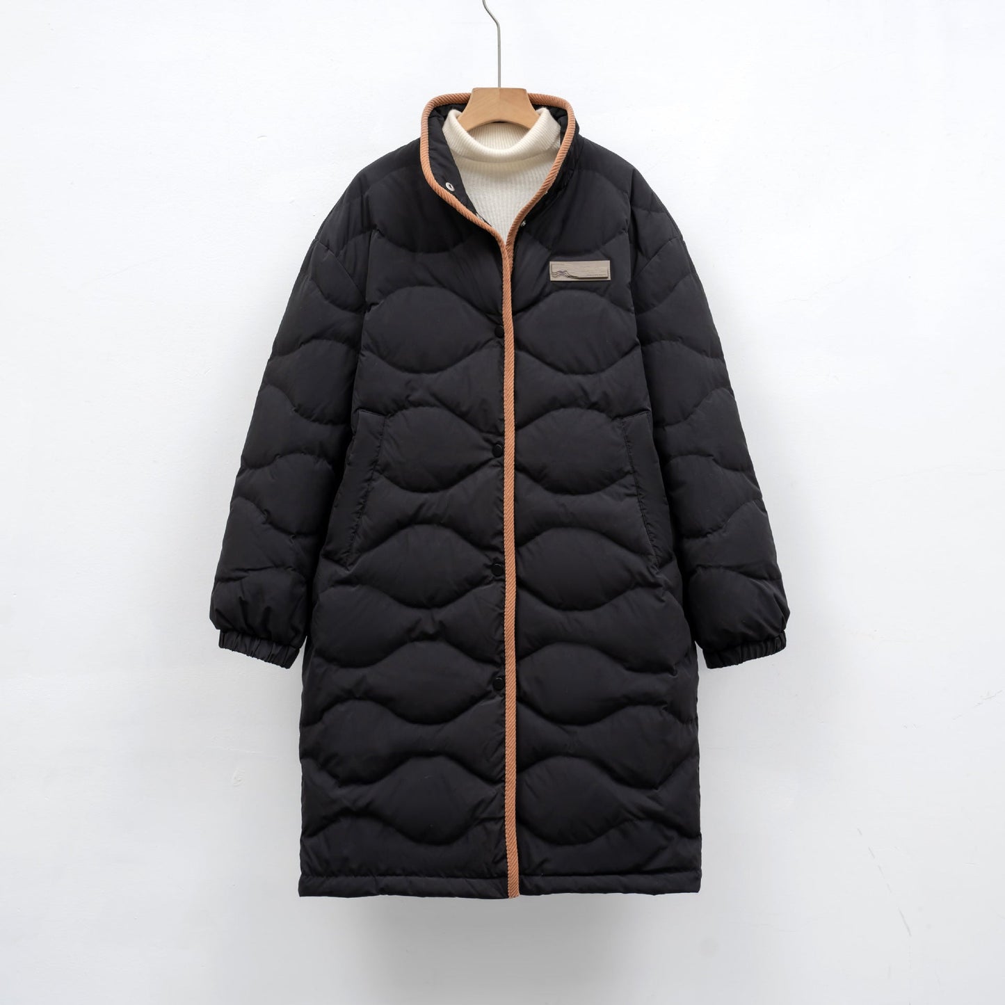 Damen gesteppter Wintermantel Stilzeits