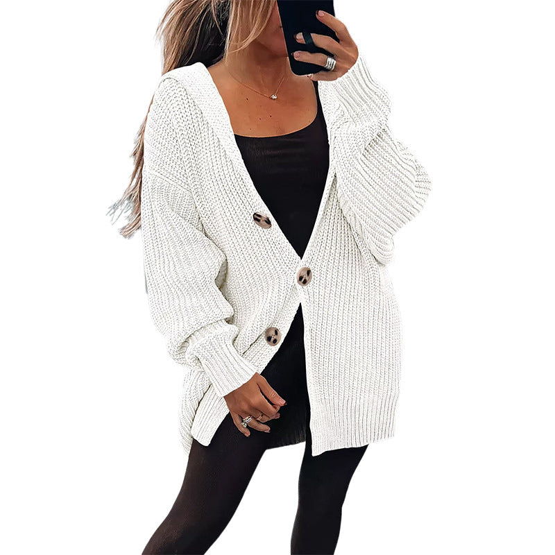 Damen Grobstrickjacke mit übergroßem Schnitt und eleganten Holzknöpfen Stilzeits