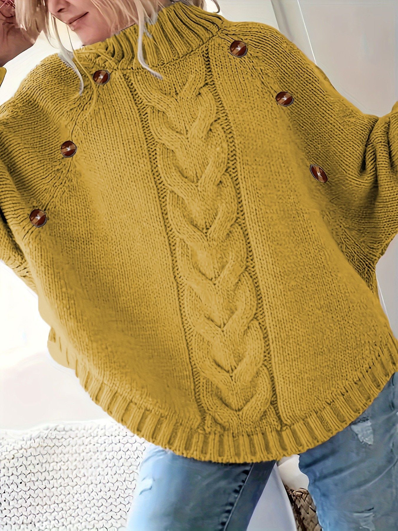 Damen Oversized Strickpullover mit Hochkragen und dekorativen Knopfdetails Stilzeits