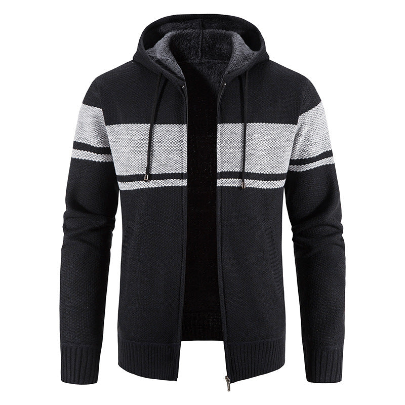 Herren Strickjacke mit Kapuze und kontrastierendem Streifenmuster Stilzeits