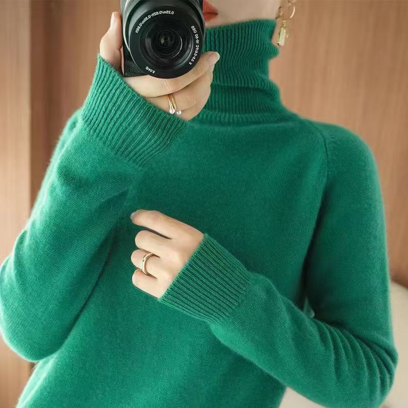 Damen Rollkragenpullover aus weichem Stilzeits