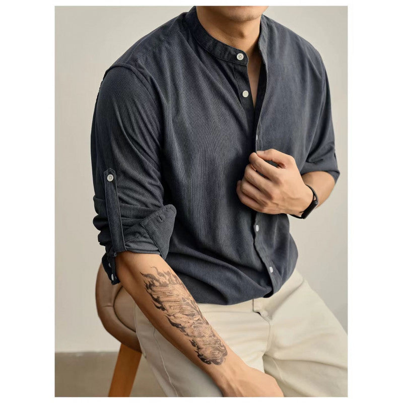 Herren Stehkragenhemd aus feinem gestreiften Stoff Stilzeits