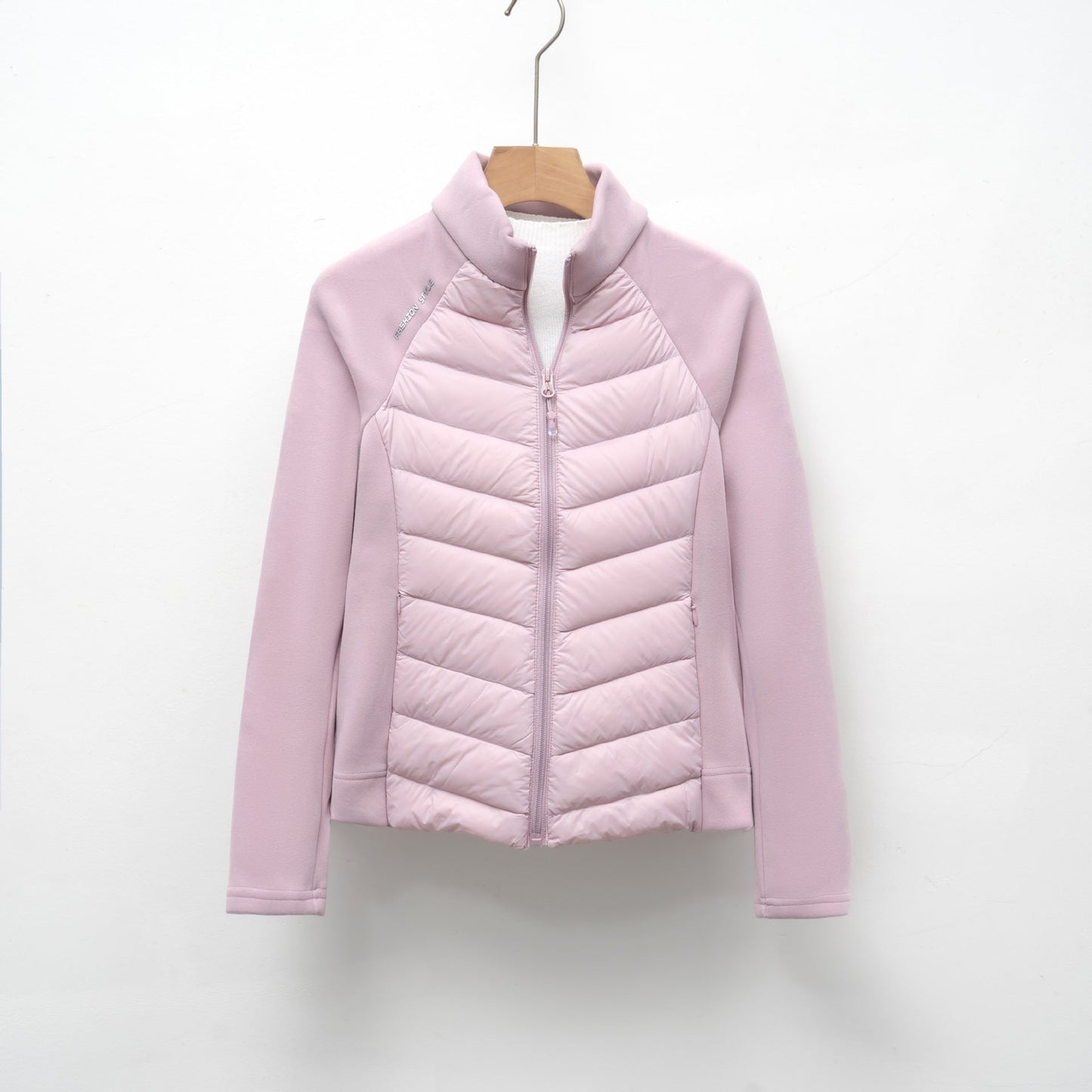 Damen gesteppte Sportjacke mit hohem Kragen und funktionalen Reißverschlusstaschen Stilzeits