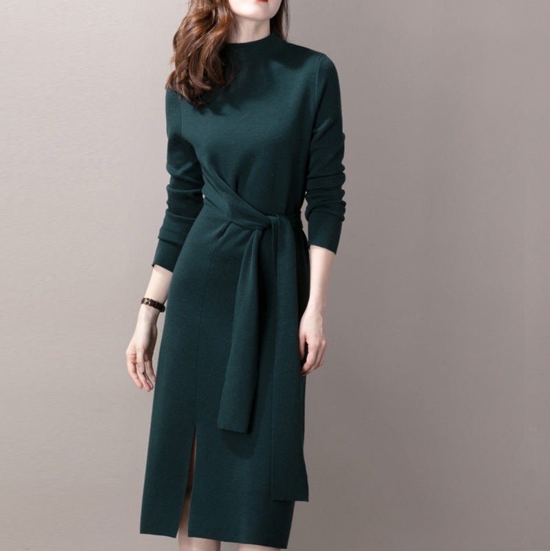 Damen Elegantes Strickkleid mit seitlichem Schlitz und tailliertem Gürtel Stilzeits