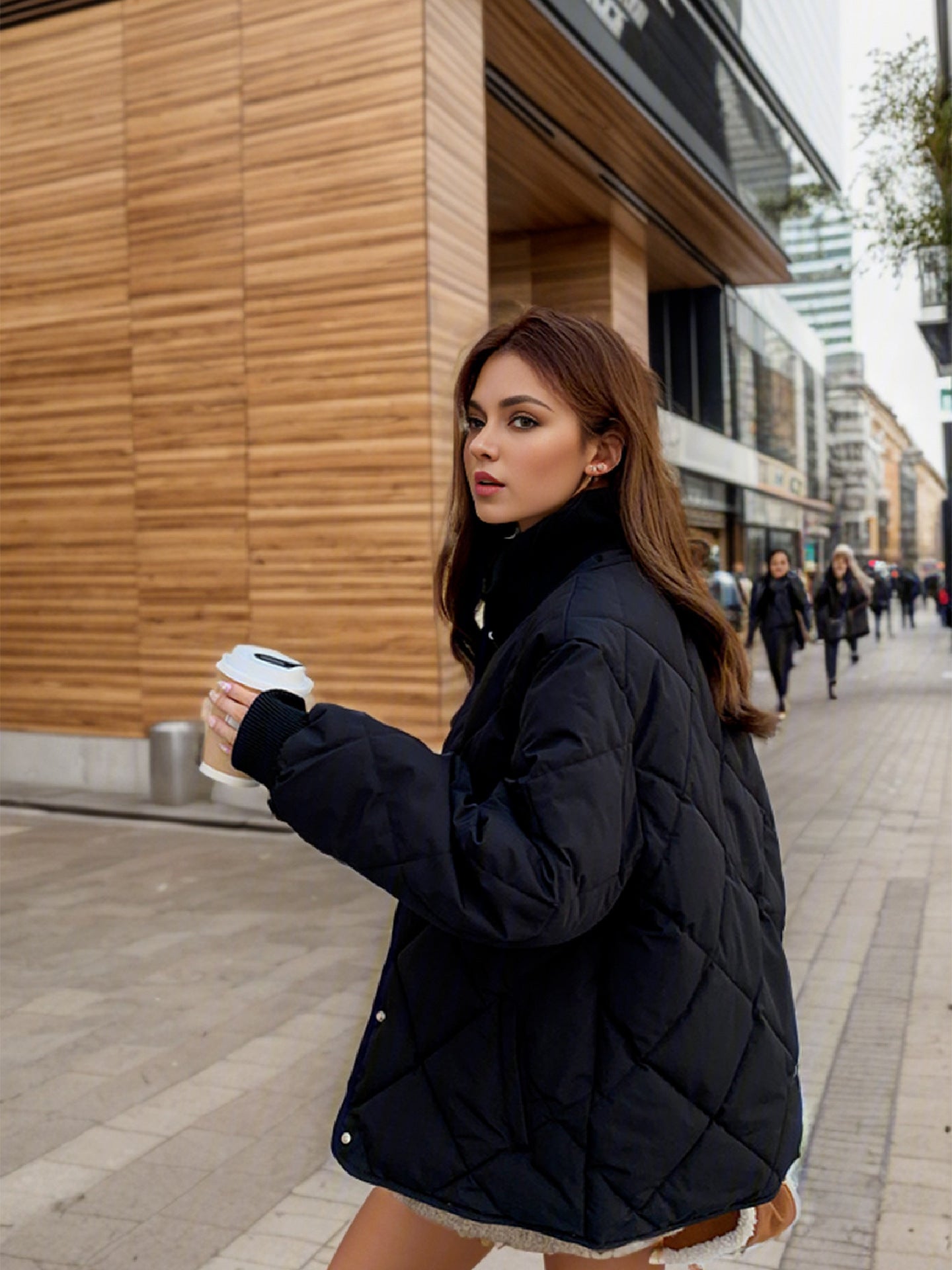 Damen gesteppte Übergangsjacke mit elastischen Bündchen und praktischen Taschen Stilzeits